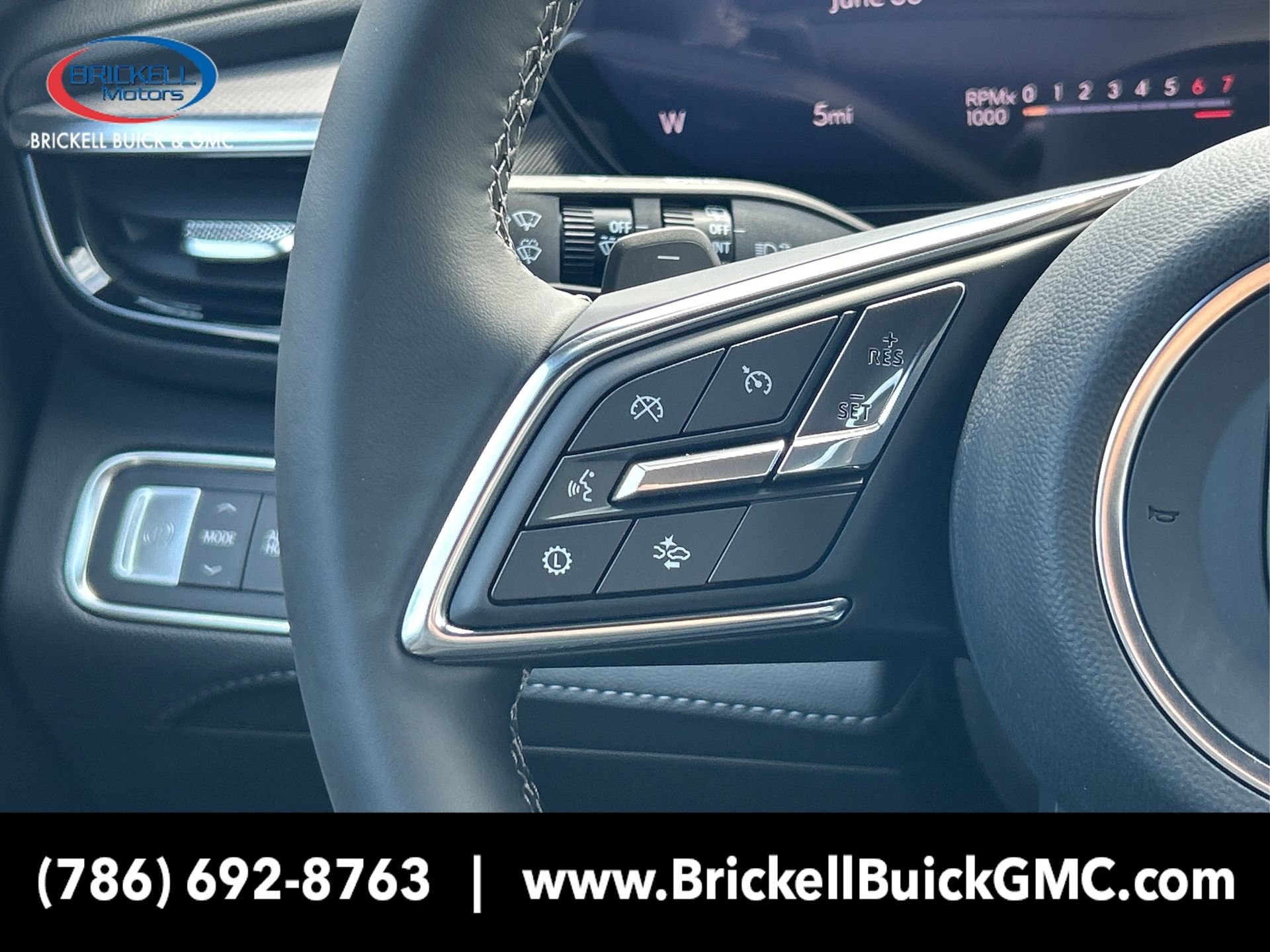 New 2025 Buick Enclave Sport Touring w/ Power Package FWD image 28
