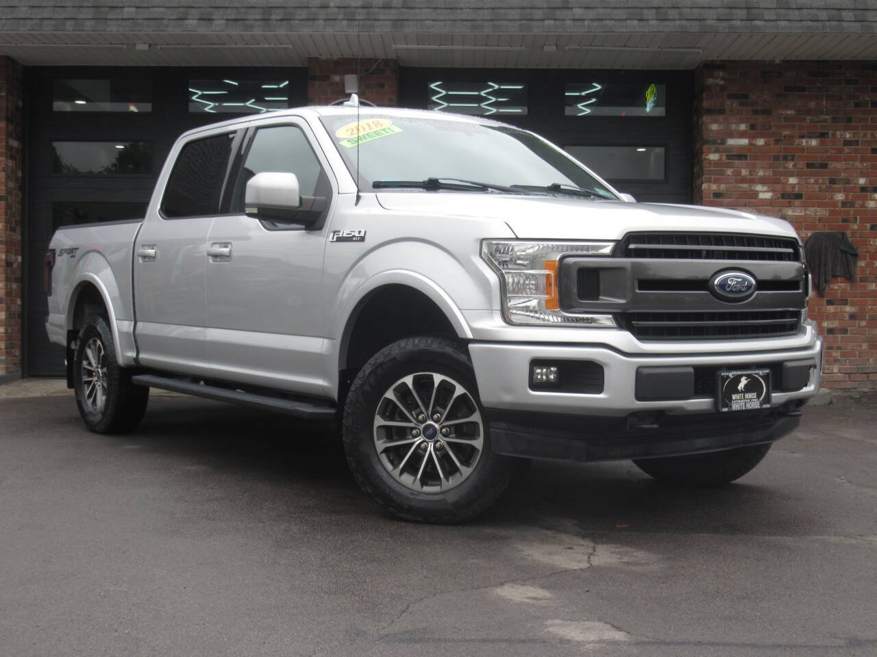 Used 2018 Ford F150 XLT w/ Equipment Group 302A Luxury AWD/4WD image 1