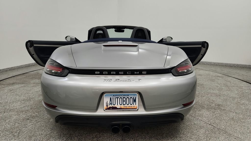 Used 2017 Porsche 718 Boxster S RWD image 54