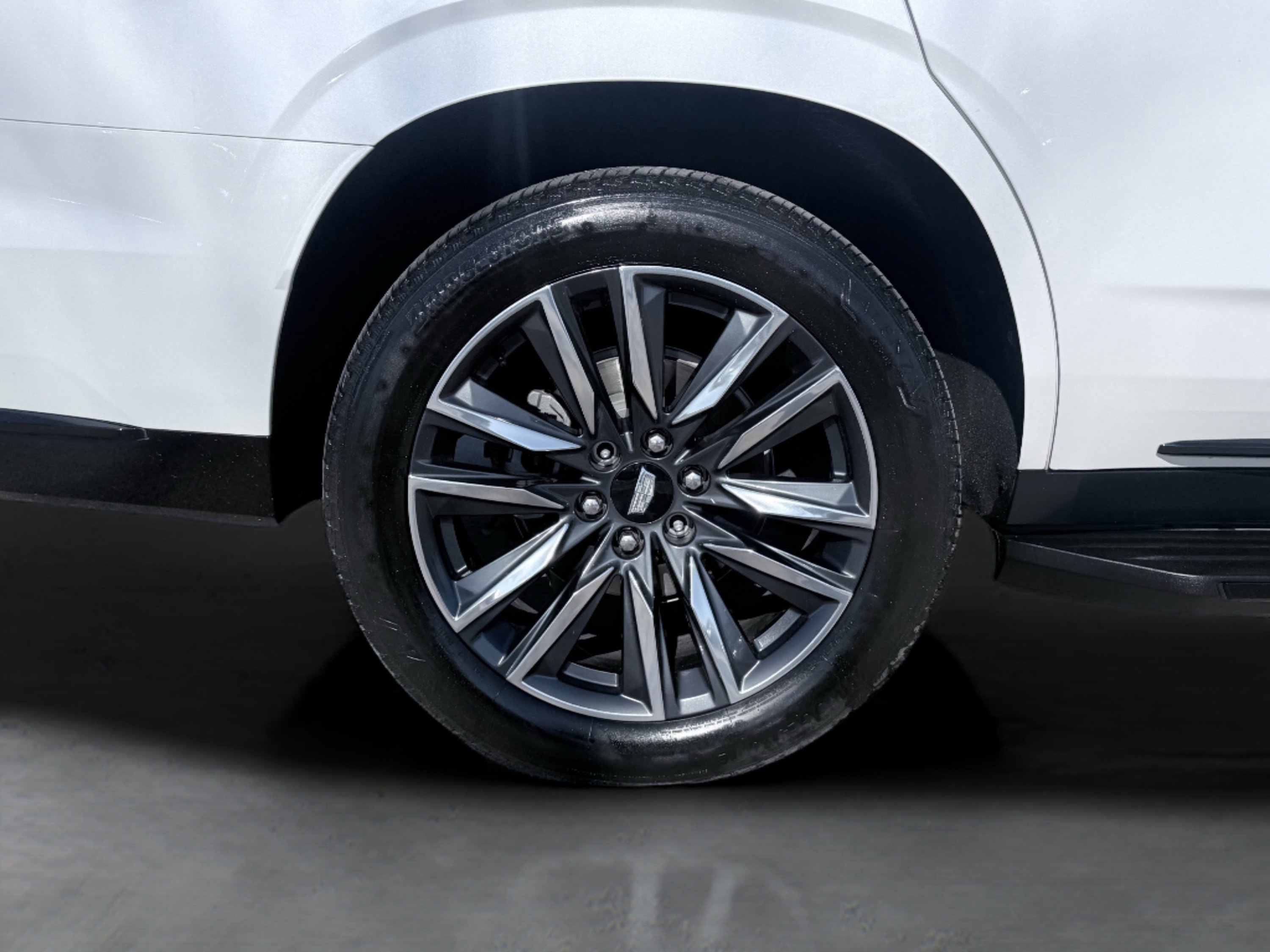 Used 2023 Cadillac Escalade Sport w/ Touring Package image 15