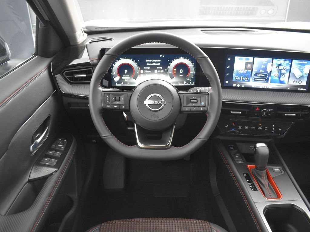 New 2026 Nissan Kicks SR w/ Cold Weather Package AWD/4WD image 13