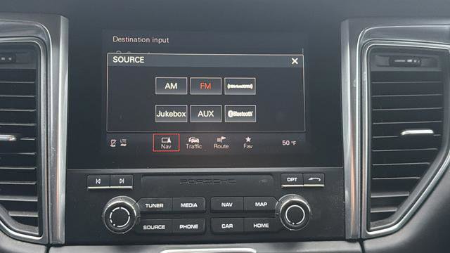 Used 2018 Porsche Macan GTS image 18