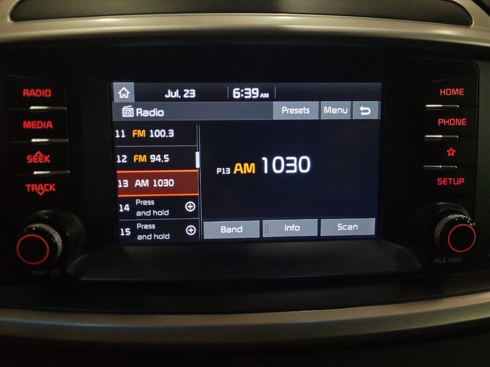 Used 2019 Kia Sorento AWD V6 image 25