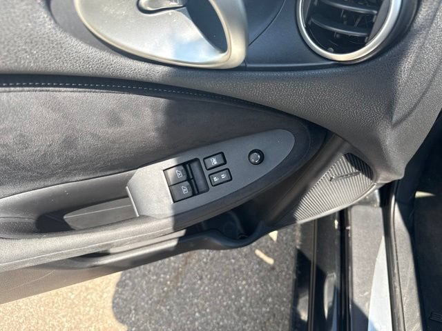 Used 2010 Nissan 370Z Touring w/ Sport Pkg RWD image 12