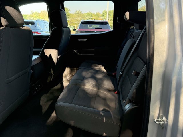 Certified 2022 Chevrolet Silverado 1500 RST w/ Rally Edition AWD/4WD image 12