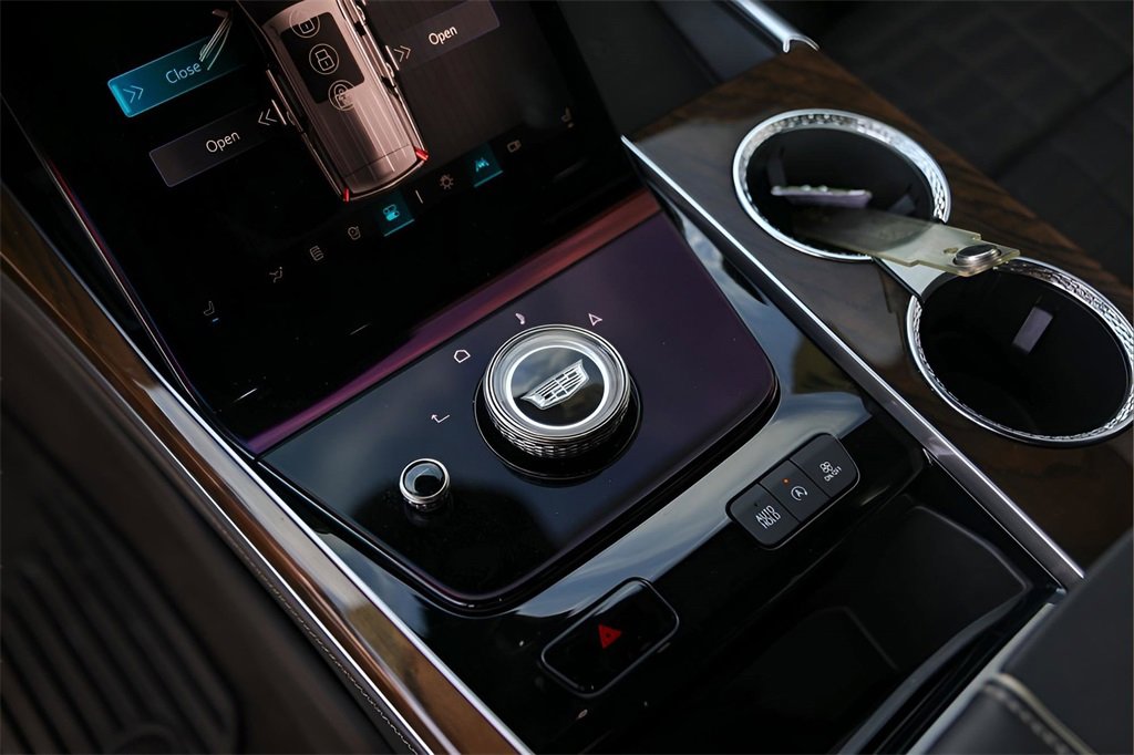 Certified 2025 Cadillac Escalade Sport Platinum image 19