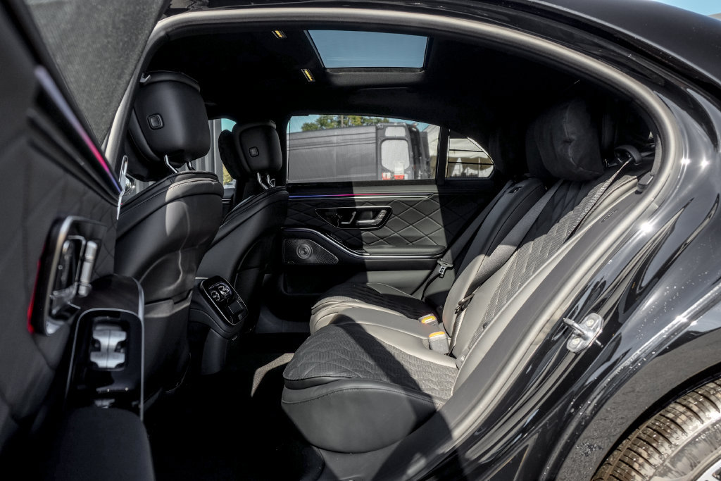 New 2027 Mercedes-Benz S 580 4MATIC Sedan image 17