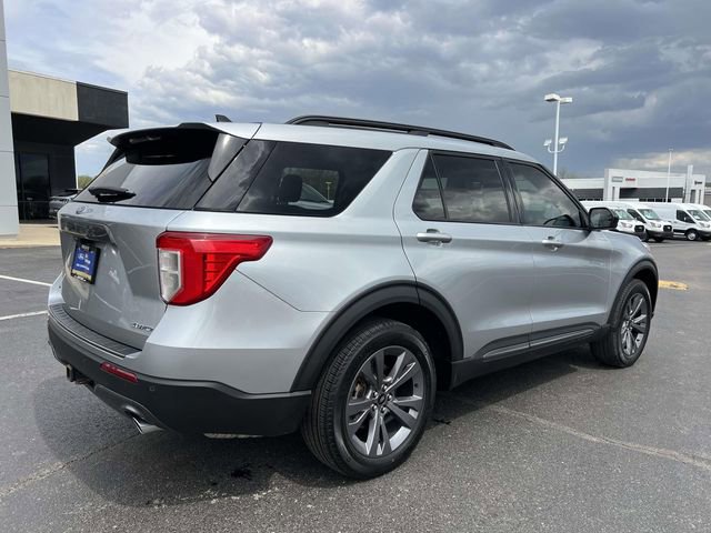 Certified 2023 Ford Explorer XLT w/ Equipment Group 202A AWD/4WD image 8