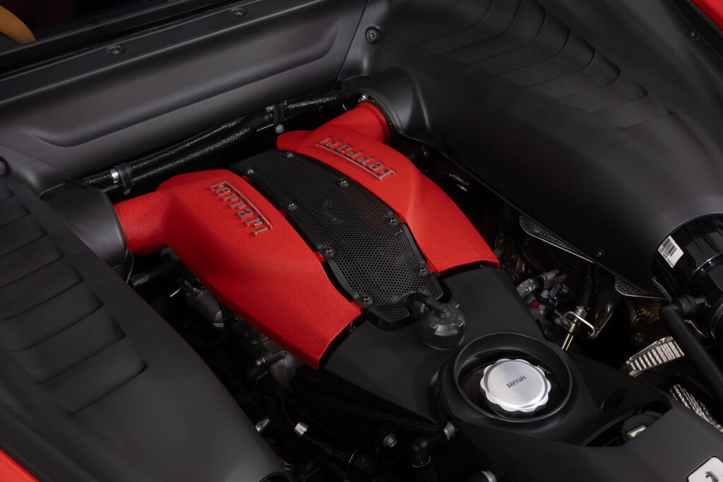 Certified 2022 Ferrari F8 Tributo RWD image 23