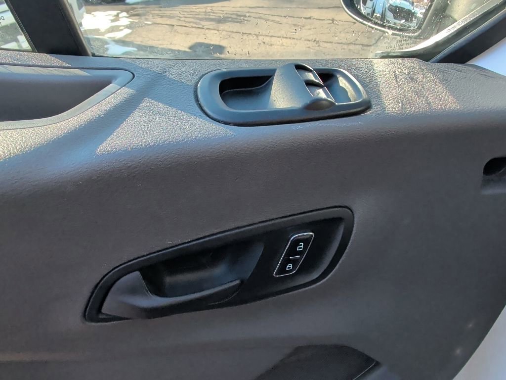 Used 2024 Ford Transit 250 Low Roof AWD w/ Exterior Upgrade Package image 12