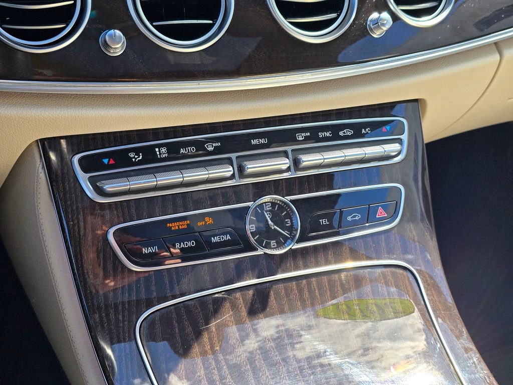 Used 2019 Mercedes-Benz E 300 image 26
