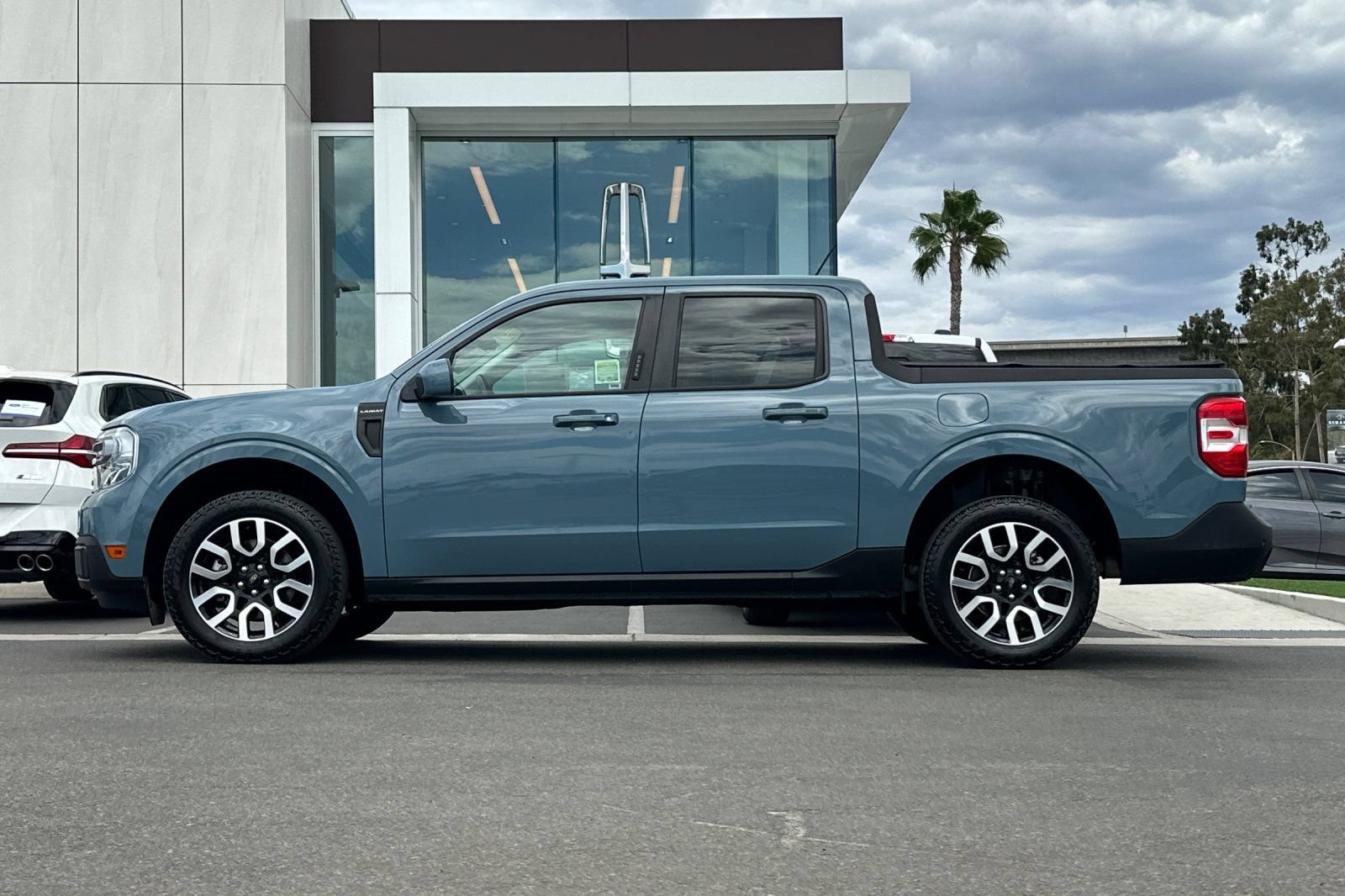 Certified 2022 Ford Maverick Lariat w/ Lariat Luxury Package FWD image 6