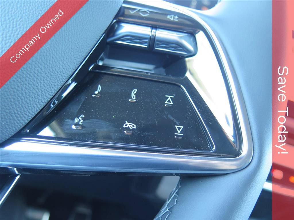 New 2026 Cadillac Optiq Luxury 2 RWD image 19
