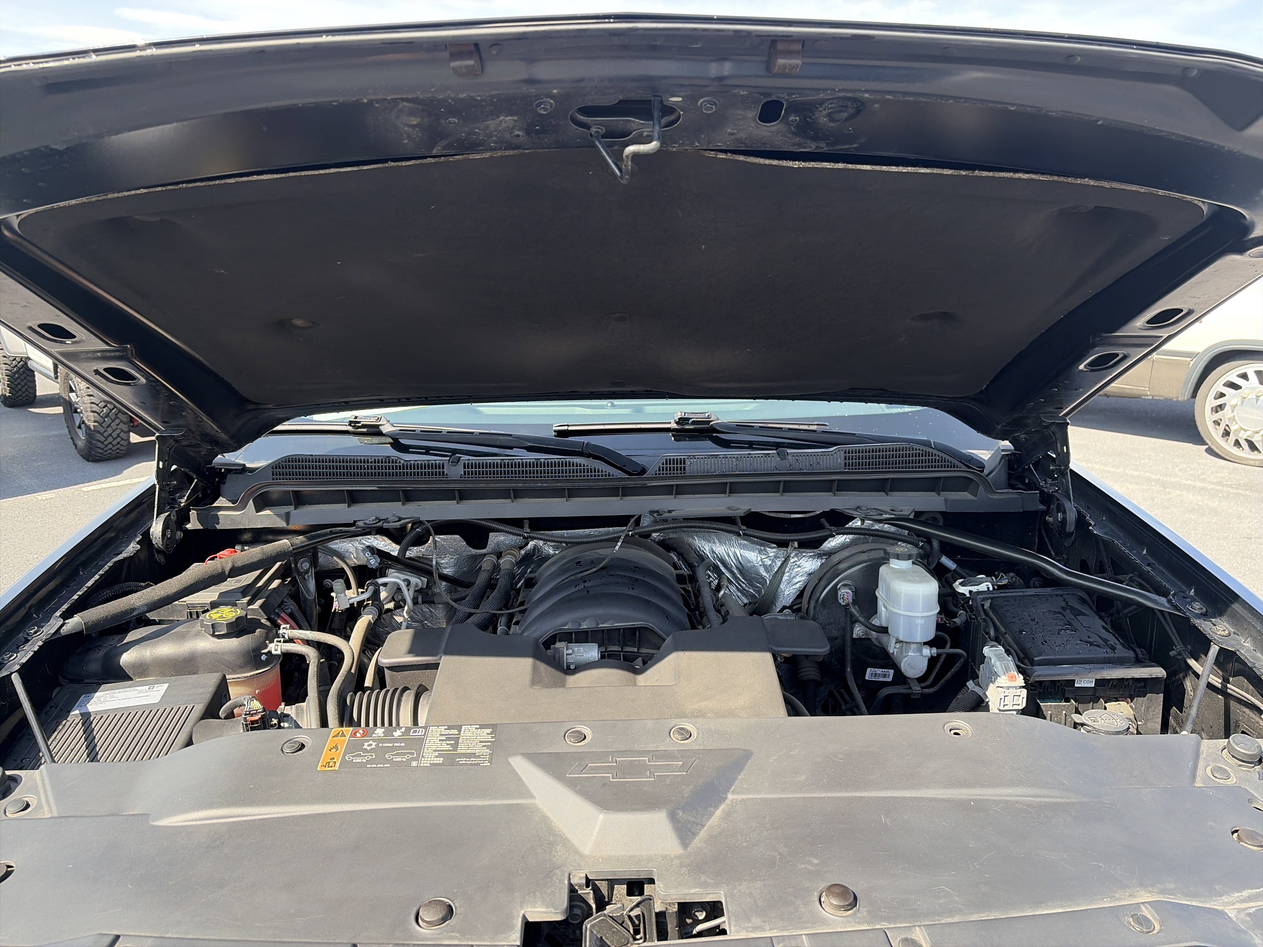 Used 2018 Chevrolet Silverado 1500 LT w/ All Star Edition image 36