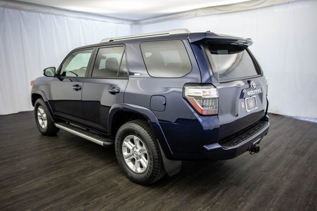 Used 2016 Toyota 4Runner SR5 Premium image 11