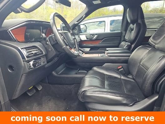 Used 2020 Lincoln Navigator L Reserve w/ Luxury Package AWD/4WD image 3