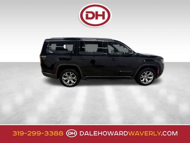 Used 2022 Jeep Wagoneer Series II w/ Rear Seat Video Group 1 AWD/4WD image 2