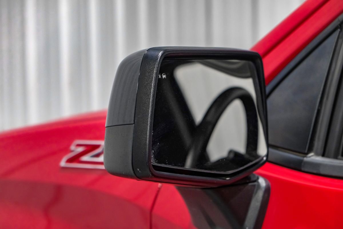 Used 2021 Chevrolet Silverado 1500 LT Trail Boss w/ Convenience Package II image 38