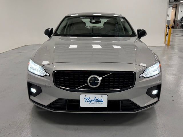Used 2023 Volvo S60 B5 Plus image 7
