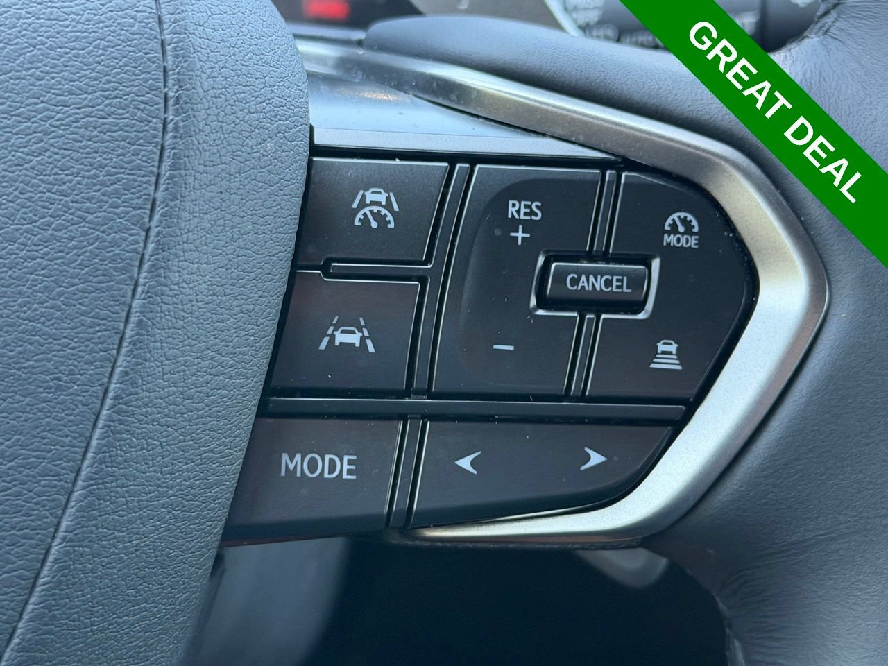 Used 2025 Lexus RX 350 Premium w/ Convenience Package FWD image 19