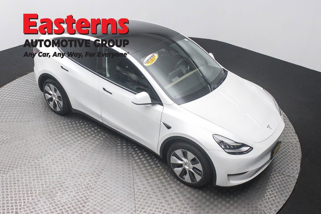 Used 2020 Tesla Model Y Long Range image 3