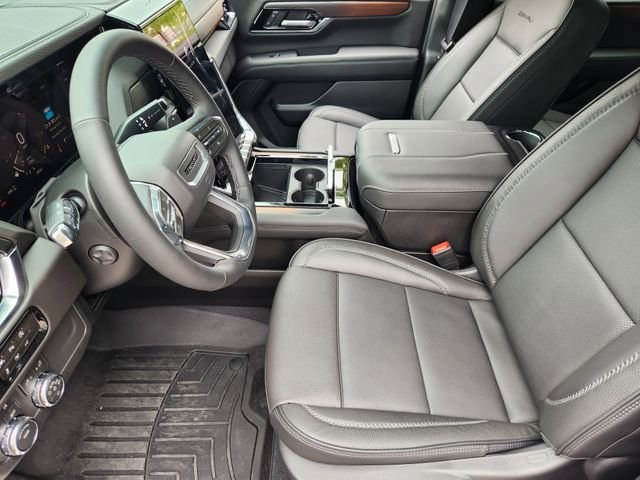 Used 2026 GMC Yukon Denali w/ Sun & Power Step Package AWD/4WD image 13