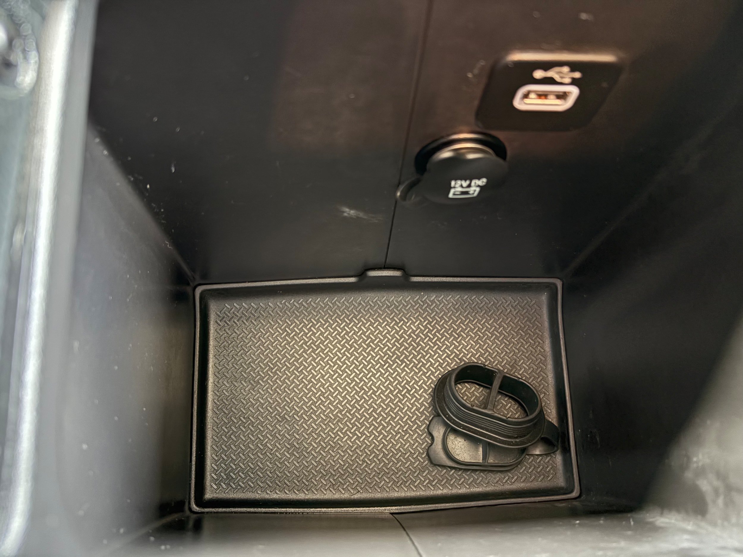 Used 2017 Jeep Wrangler Sahara AWD/4WD image 43