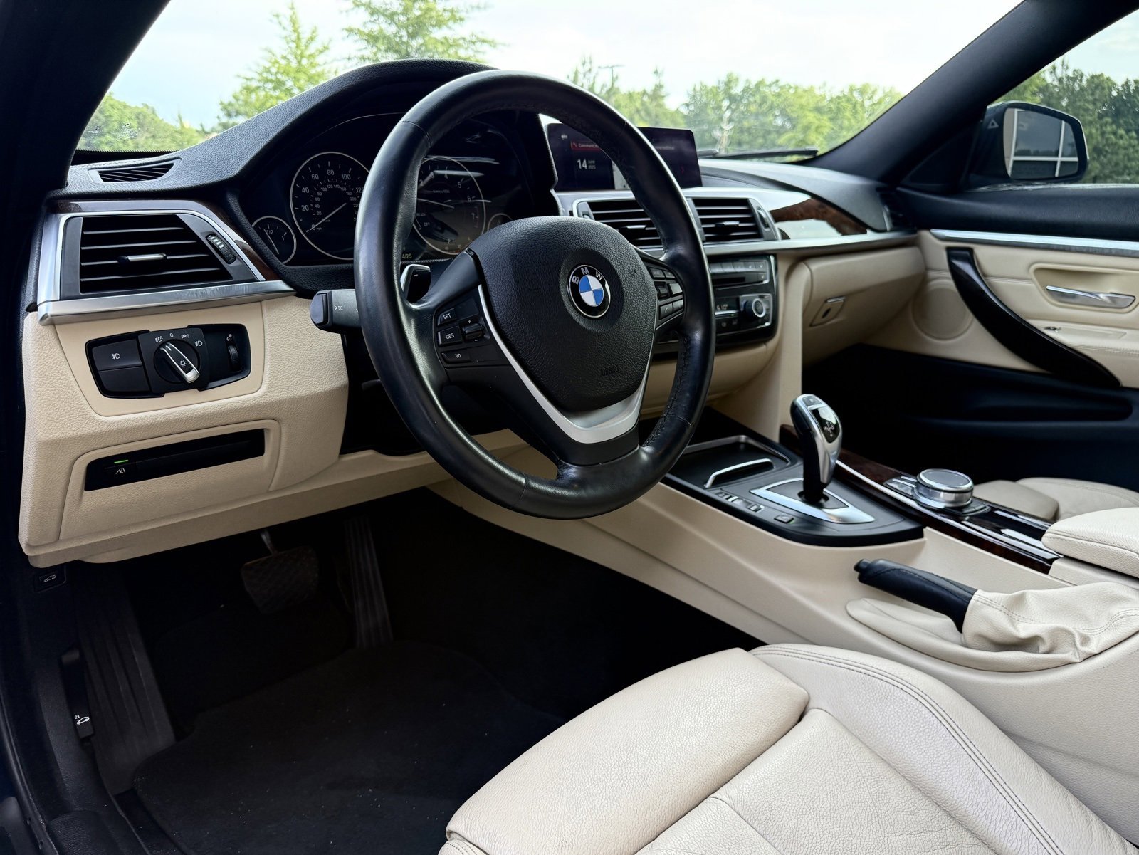 Used 2019 BMW 430i xDrive Coupe w/ Convenience Package image 21