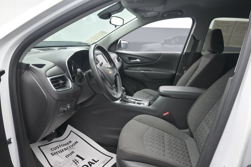 Used 2024 Chevrolet Equinox LT FWD image 10