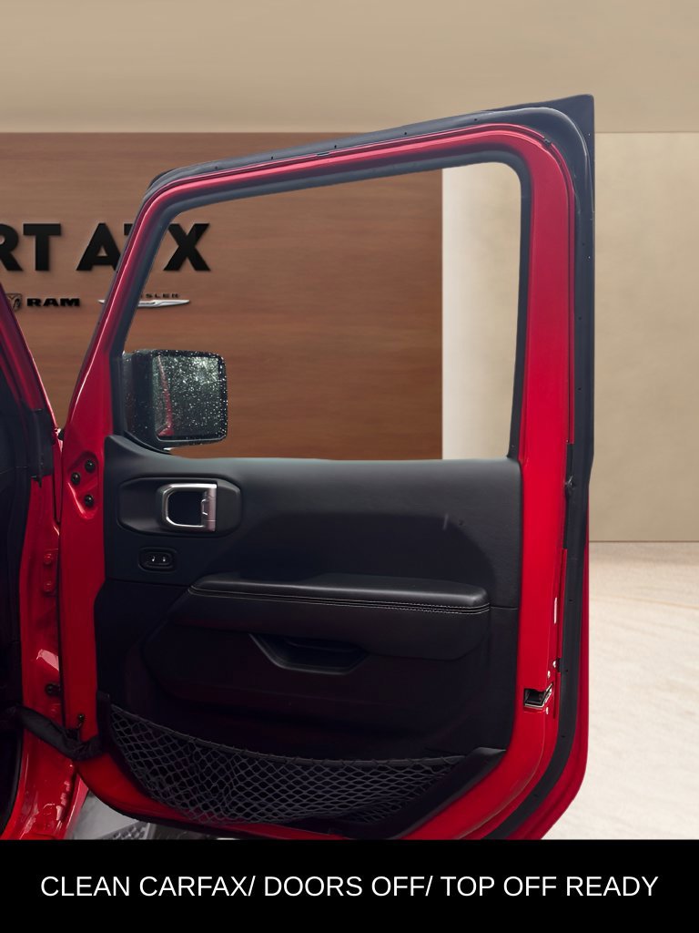 Used 2019 Jeep Wrangler Unlimited Sahara AWD/4WD image 13