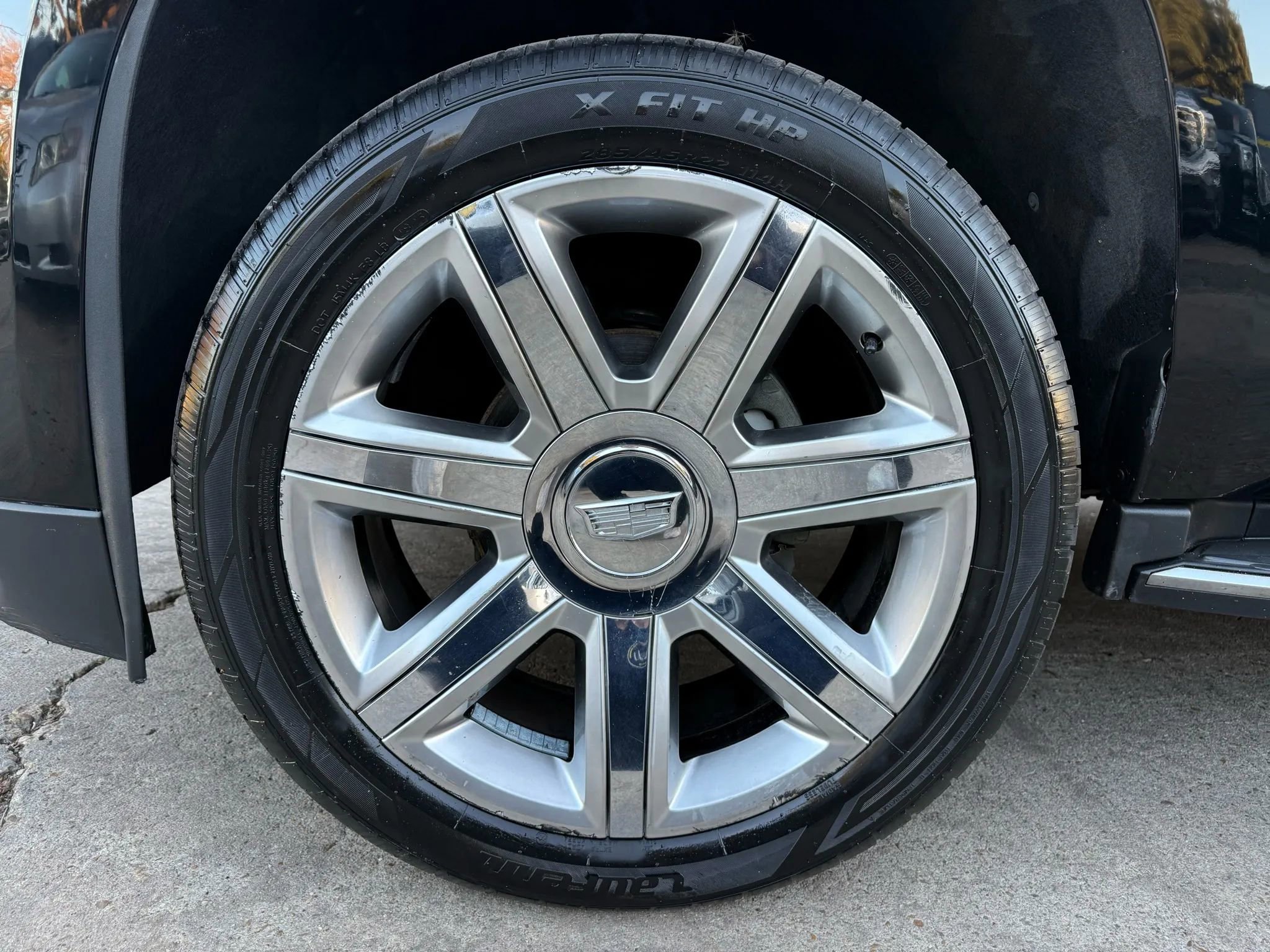 Used 2018 Cadillac Escalade Luxury image 26