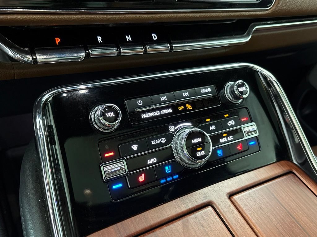 Used 2023 Lincoln Navigator L Reserve AWD/4WD image 42