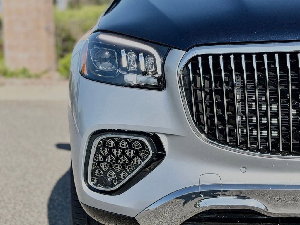 New 2026 Mercedes-Benz Maybach GLS 600 4MATIC image 11