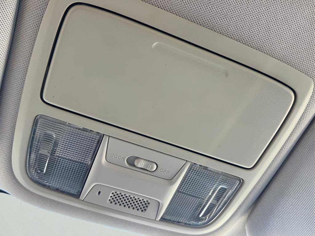 Used 2015 Honda CR-V LX image 29