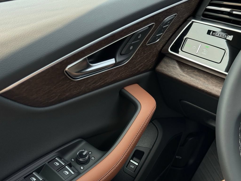 New 2026 Audi Q8 Premium Plus AWD/4WD image 12