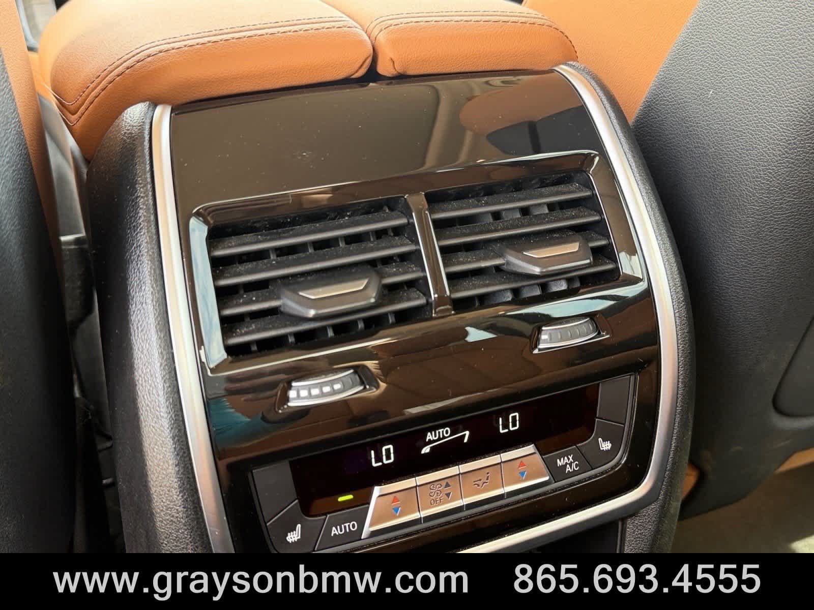 Used 2026 BMW X7 xDrive40i AWD/4WD image 23