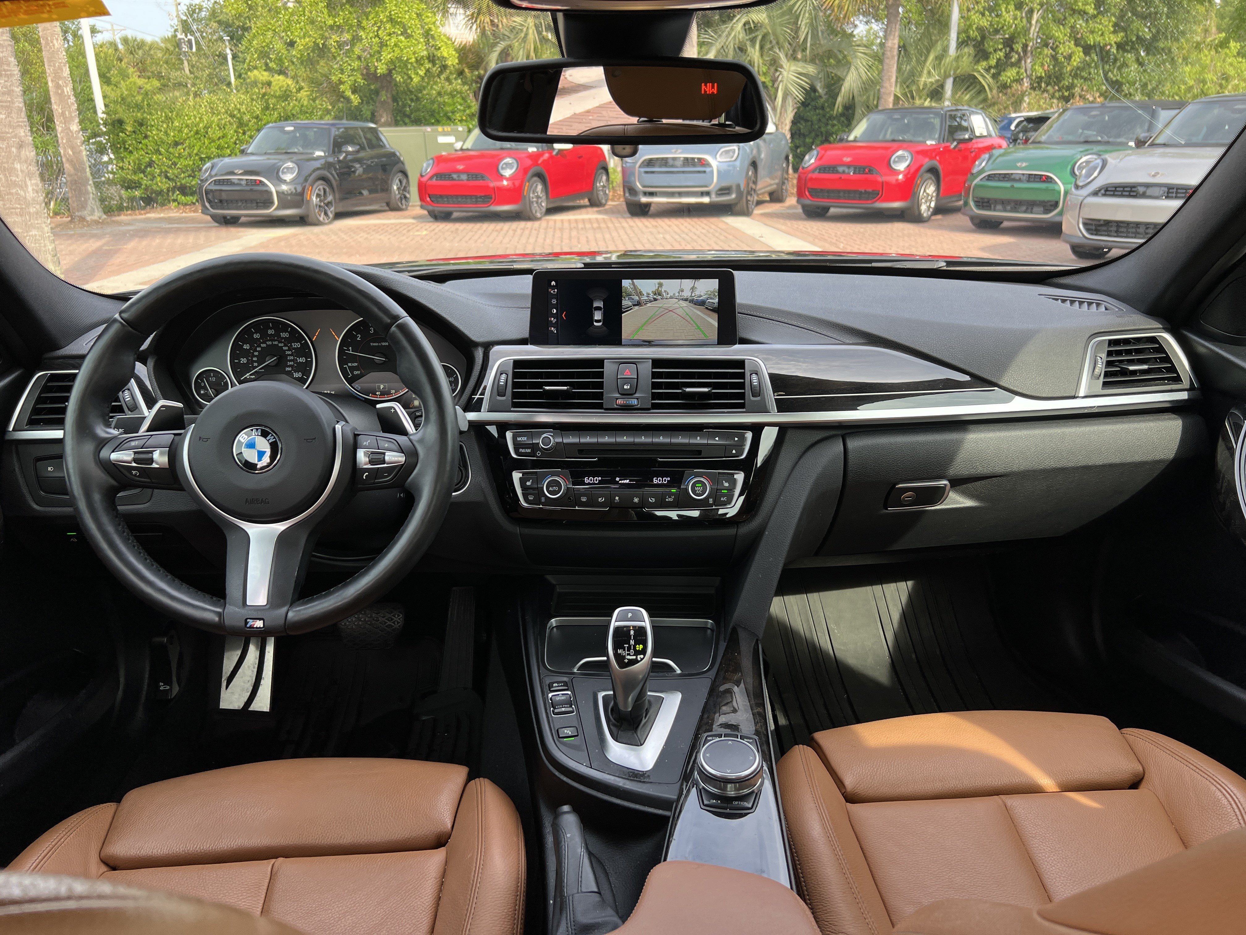 Used 2018 BMW 330i Sedan w/ M Sport Package RWD image 30