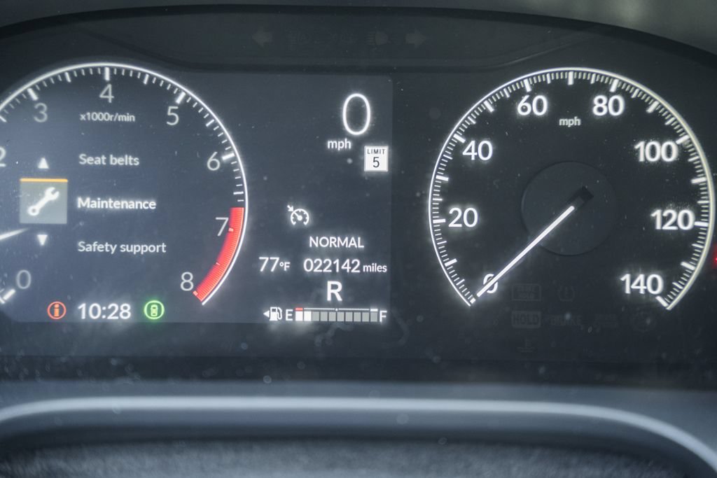 Certified 2024 Honda HR-V LX image 37