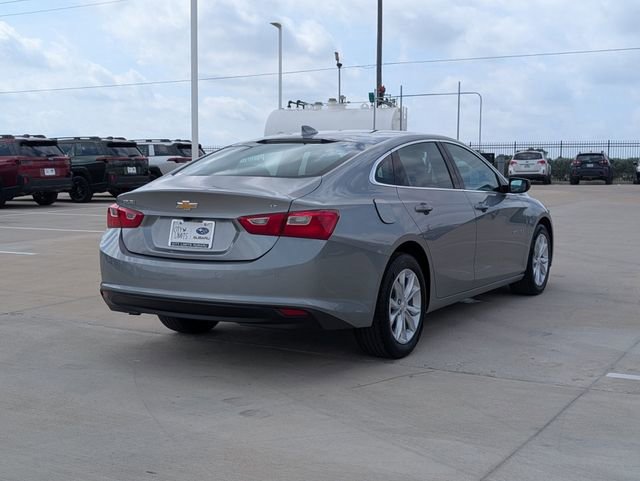Used 2025 Chevrolet Malibu LT FWD image 5