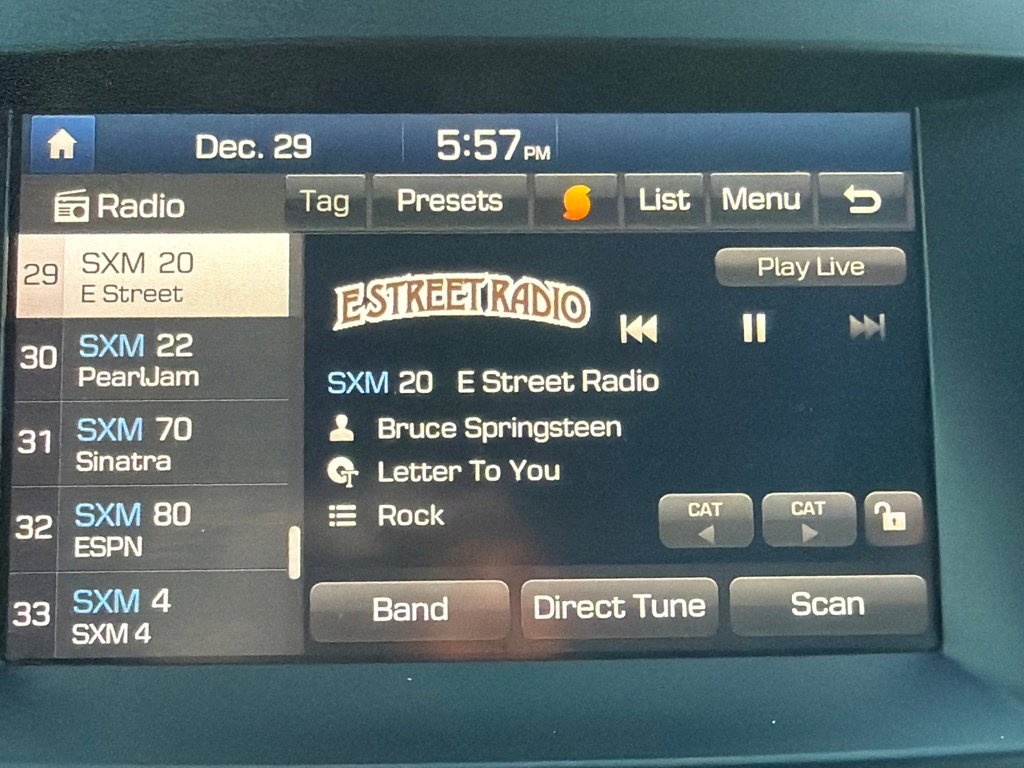 Used 2017 Hyundai Santa Fe Sport image 21