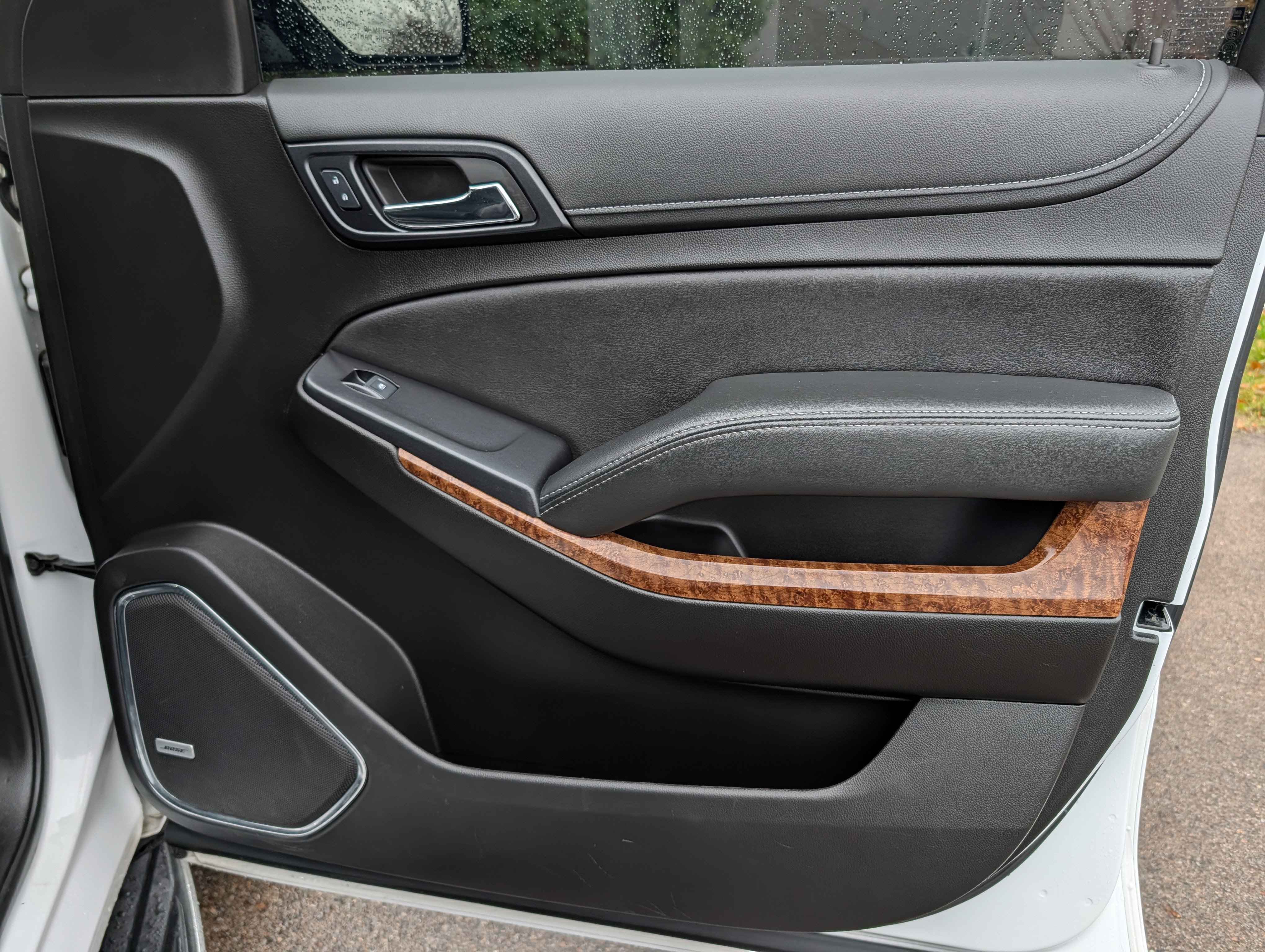 Used 2020 Chevrolet Tahoe Premier image 38