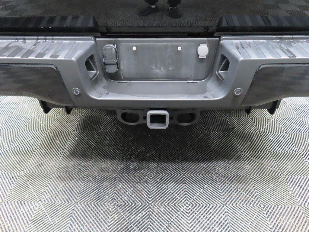 Used 2024 Ford F350 Lariat w/ Sport Appearance Package image 36