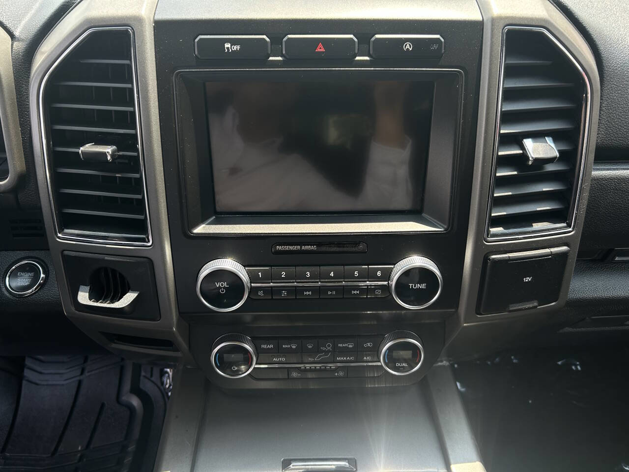 Used 2019 Ford Expedition Max XLT image 14