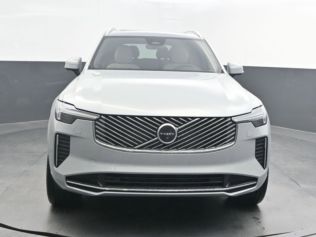 New 2026 Volvo XC90 B6 Plus w/ Protection Package Premier image 10