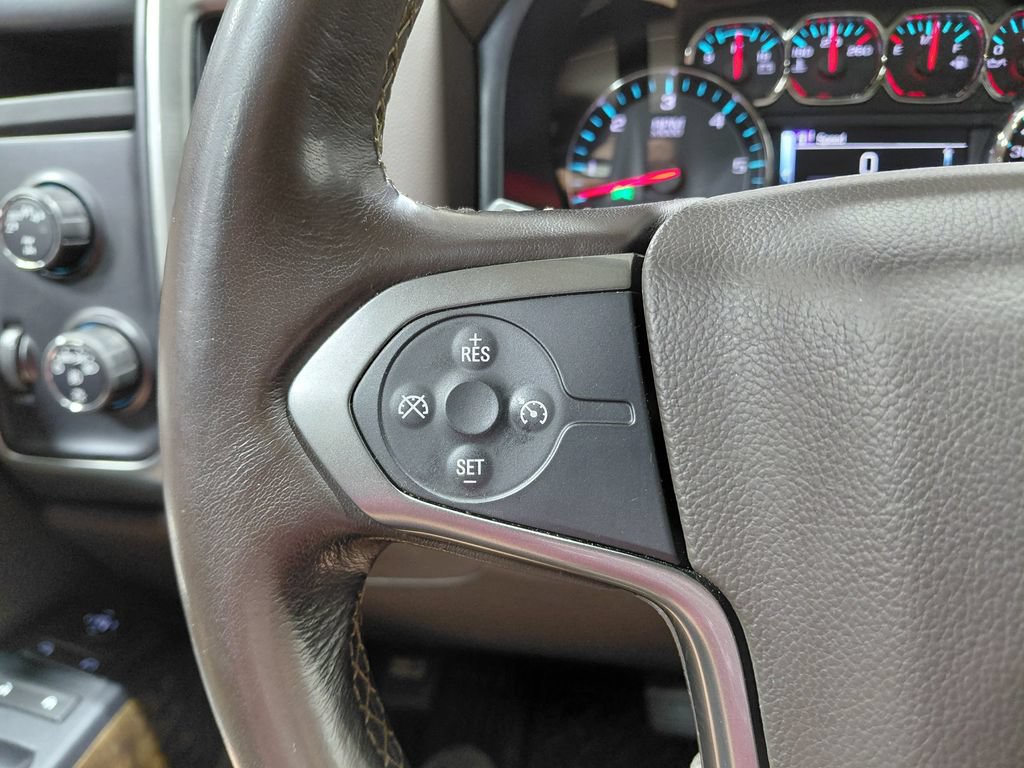 Used 2018 Chevrolet Silverado 1500 LT w/ All Star Edition AWD/4WD image 36
