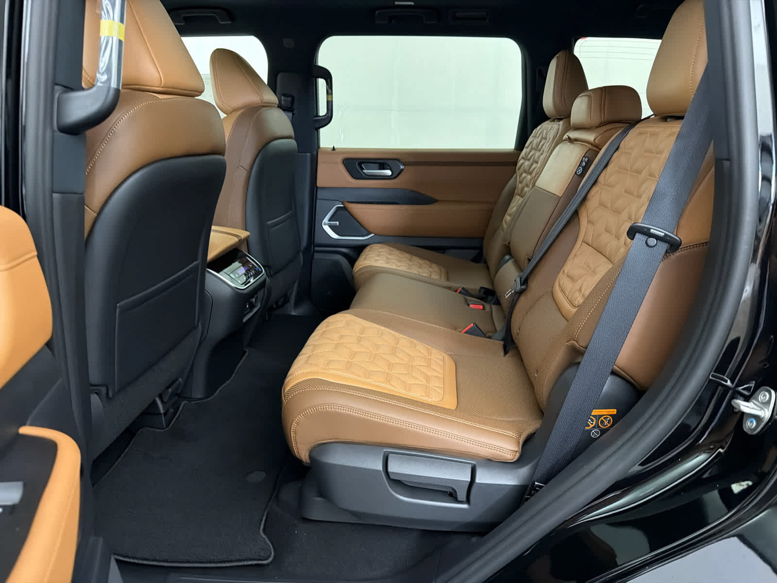 New 2026 Nissan Armada Platinum Reserve AWD/4WD image 16
