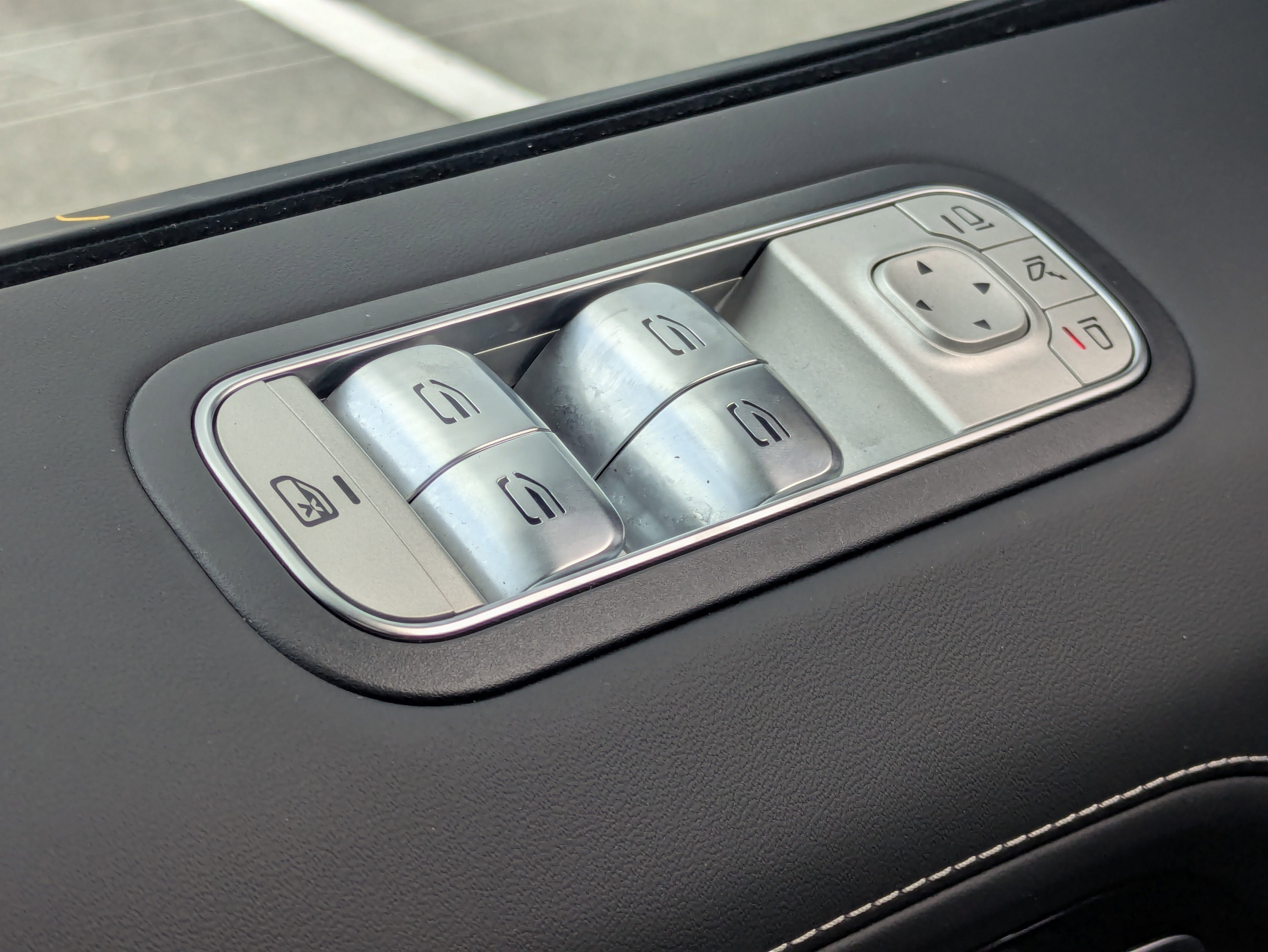 Used 2025 Mercedes-Benz G 63 AMG 4MATIC image 24