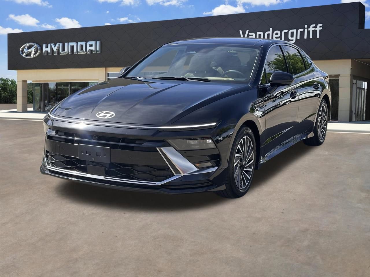 Certified 2025 Hyundai Sonata Limited image 4