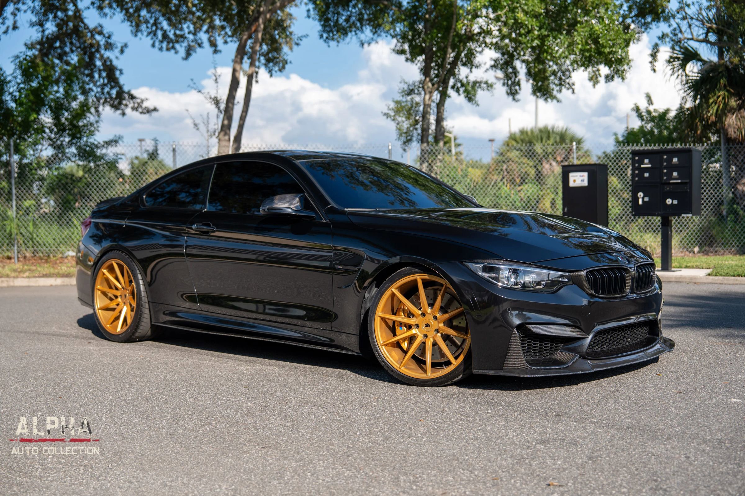 Used 2020 BMW M4 Coupe w/ Competition Package image 1
