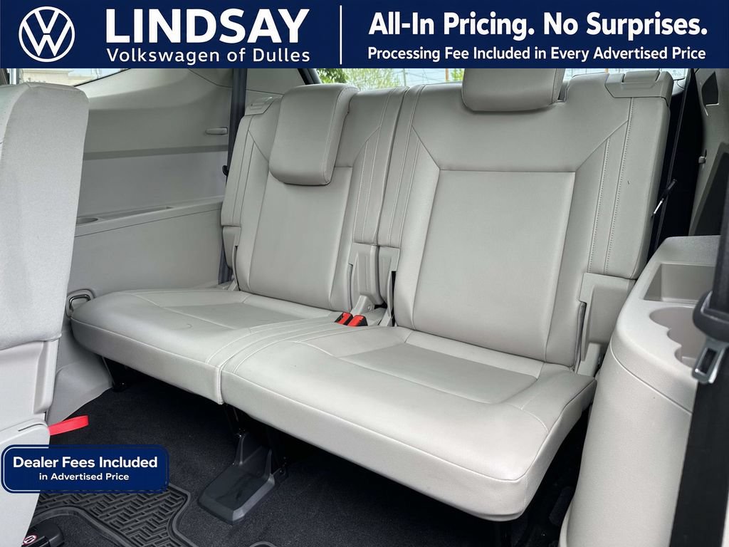 Used 2018 Volkswagen Atlas SEL AWD/4WD image 15